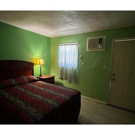 Monterrey Motel Padre Island, Corpus Christi By Oyo エクステリア 写真